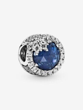 Pandora sparkling blue snowflake charm